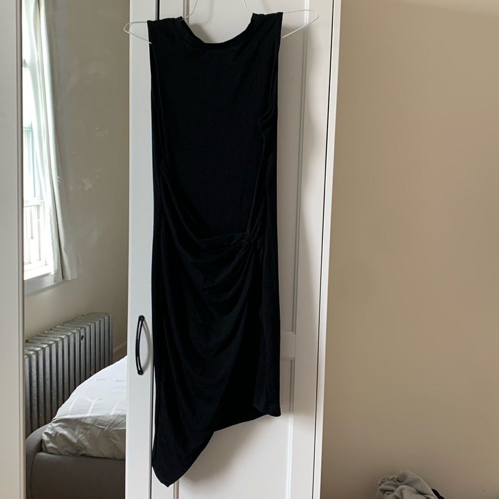 Asymmetrical dress S